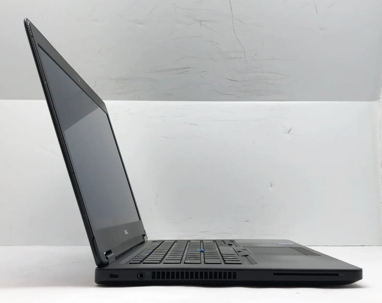 Dell Latitude E5450 14" Laptop Intel i7-5600U 2.60GHz 8GB RAM 256GB SSD NVIDIA