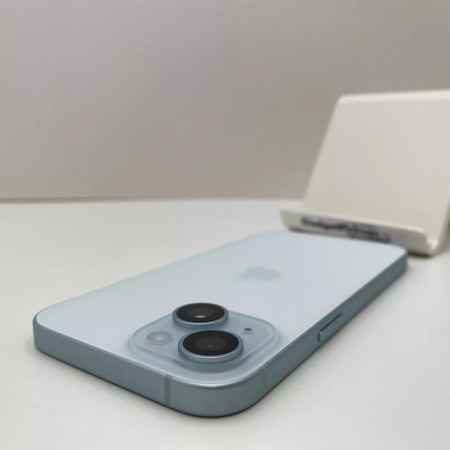 Apple iPhone 15 - 128GB - Blue (T-Mobile ONLY) - Open Box