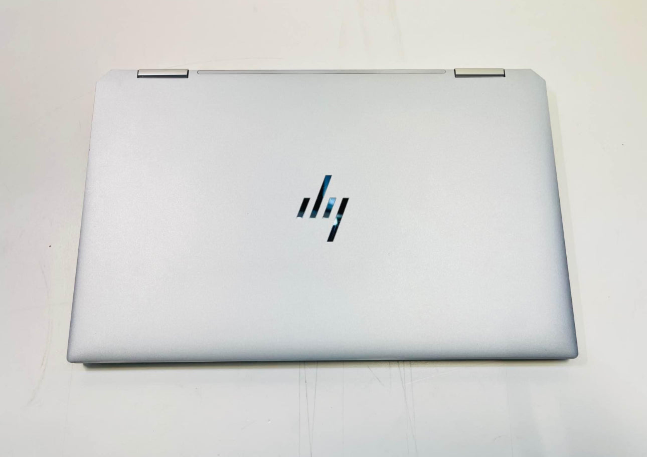 HP Spectre x360 13t-aw000 13.3” (Intel Core i7, 16GB RAM, 1TB SSD) Pre-owned