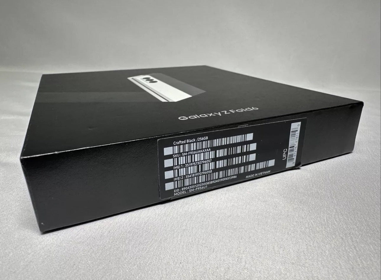 Samsung Galaxy Z Fold6 -256GB | 12GB RAM - Unlocked - Crafted Black - NEW OPEN!