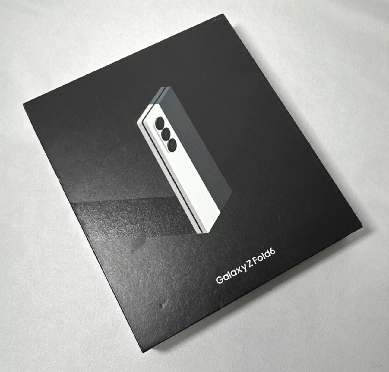 Samsung Galaxy Z Fold6 -256GB | 12GB RAM - Unlocked - Crafted Black - NEW OPEN!